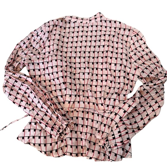 ASTR the Label Geometric Wrap Blouse – Pink Red Black Print – Size S - Picture 2 of 4